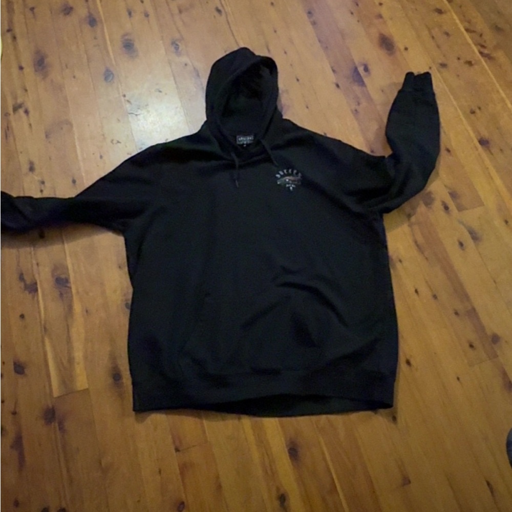 Black Hoodie Sweatshirt with Long Sleeves and Classic Style